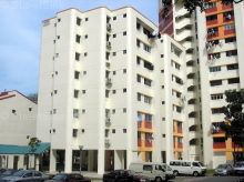 Blk 109 Hougang Avenue 1 (S)530109 #242912